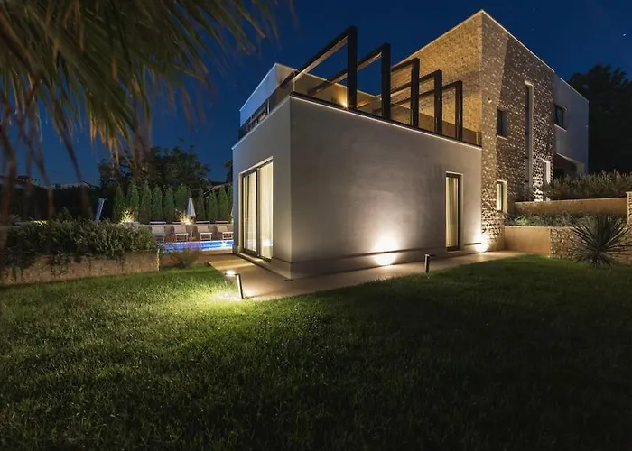 Villa With 2 Pools, And Sauna Sunce