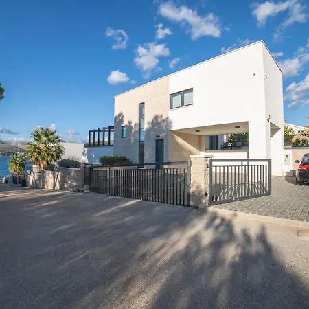 Villa With 2 Pools, And Sauna Sunce