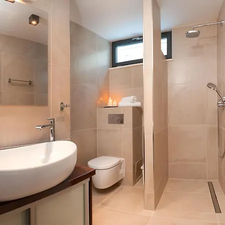 Villa With 2 Pools, And Sauna Sunce