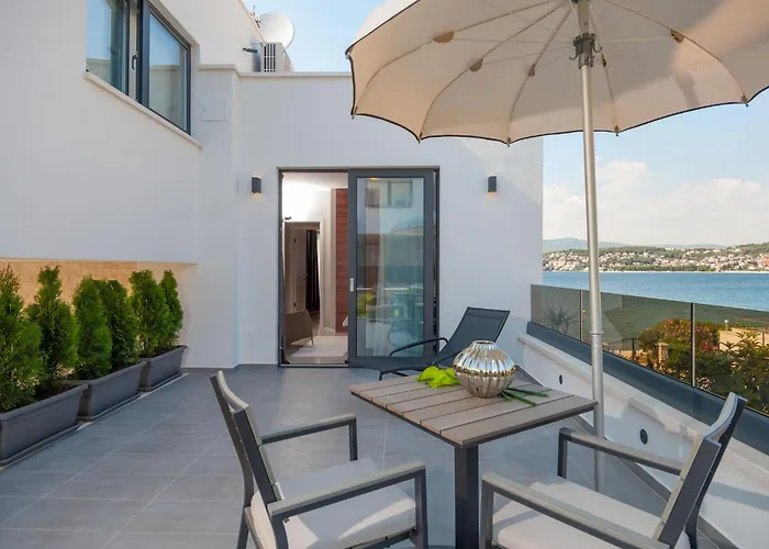 With 2 Pools, And Sauna Sunce Vila Trogir